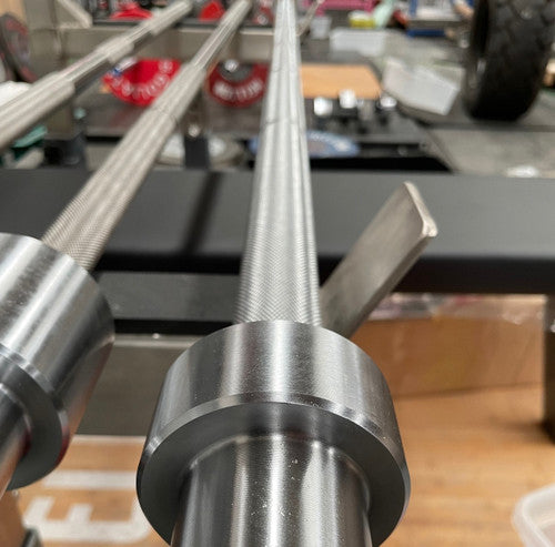 Hellion 35mm 25kg Elite Squat Bar - CHROME.  Full length knurl.